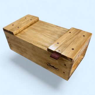 The Knife Box